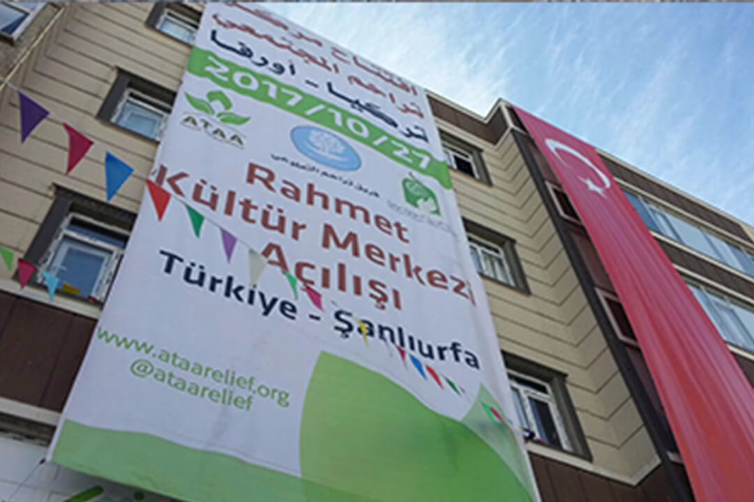 1080 by 720 pixel News