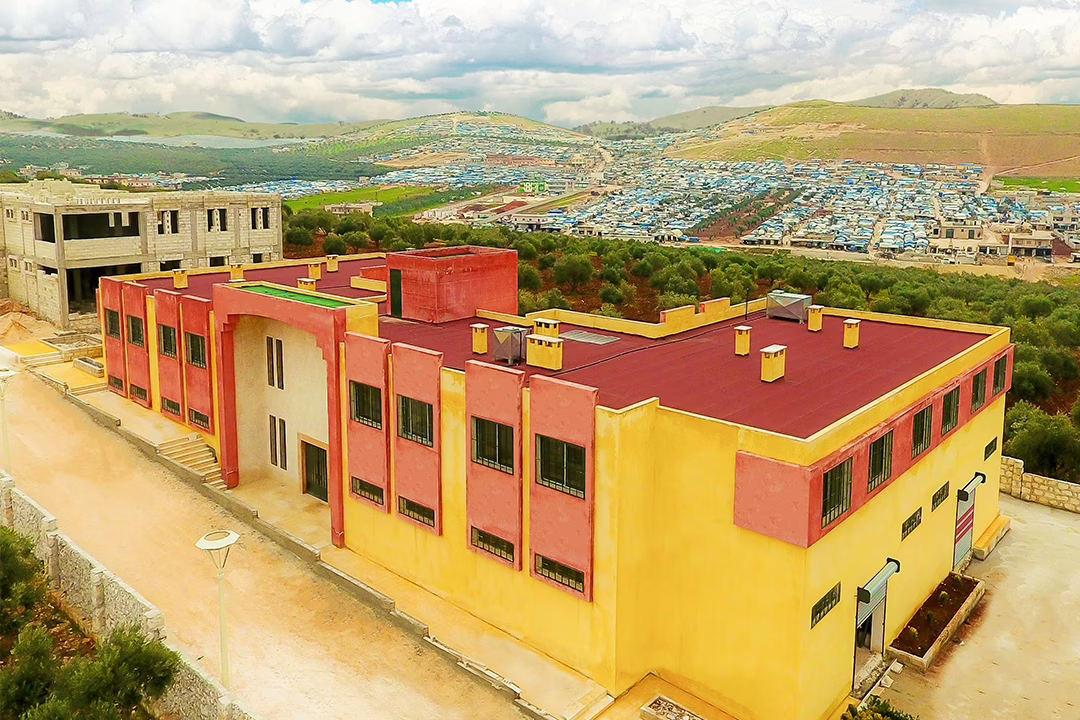 1080 by 720 pixel News