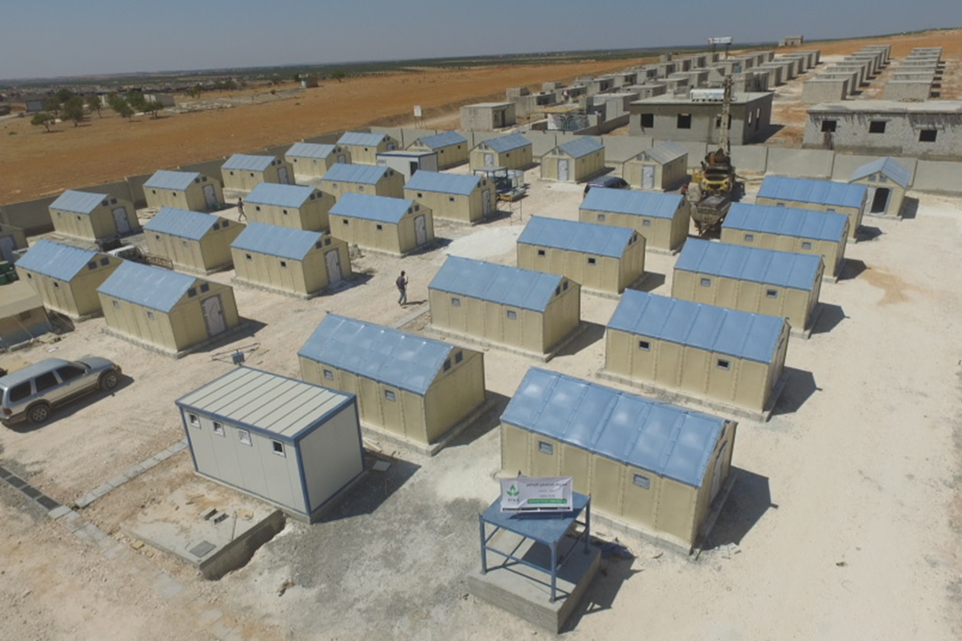 Starting the installation of the Swedish residential units in "ATAA Camps" in Jarablus